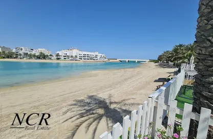 Villa - 4 Bedrooms - 5 Bathrooms for rent in Tala Island - Amwaj Islands - Muharraq Governorate