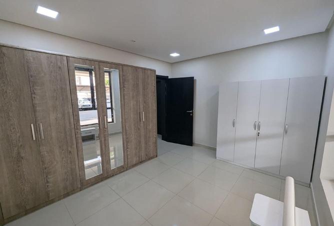 1002381 - Property Image 2