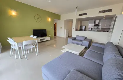 شقة - 2 غرف نوم - 3 حمامات للايجار في شارع أمواج - أمواج - المحرق