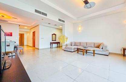 Apartment - 2 Bedrooms - 3 Bathrooms for rent in Reef Island - Capital Governorate
