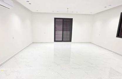 Apartment - 4 - 4 for sale in Hidd - Muharraq Governorate