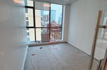 Office Space - Studio - 1 Bathroom for rent in Seef - Capital Governorate