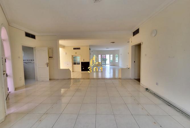 1002649 - Property Image 2