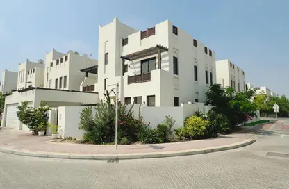 فيلا - 4 غرف نوم - 6 حمامات للايجار في المحرق - المحرق فيلا - 4 غرف نوم - 6 حمامات للايجار في المحرق - المحرق