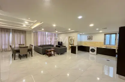 شقة - 2 غرف نوم - 3 حمامات للايجار في سار - المحافظة الشمالية