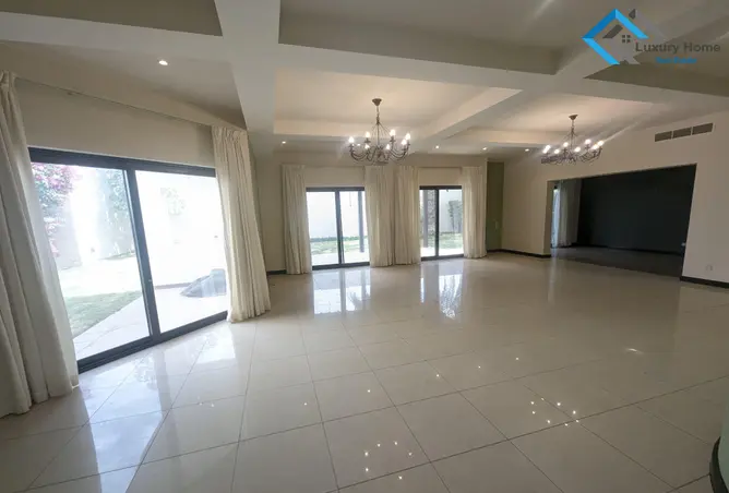 58081720 - Property Image 2