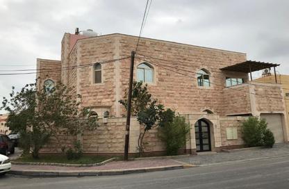Villa - 6 Bedrooms - 6 Bathrooms for sale in Jurdab - Central Governorate