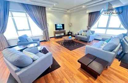 Apartment - 4 Bedrooms - 5 Bathrooms for sale in Abraj Al Lulu - Manama - Capital Governorate