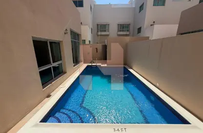 فيلا - 3 غرف نوم - 5 حمامات للايجار في عراد - المحرق