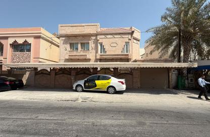 Villa - 4 - 3 for sale in Alhajiyat - Riffa - Southern Governorate