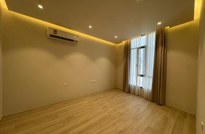 Apartment - 2 - 2 for rent in Maqabah - Northern Governorate