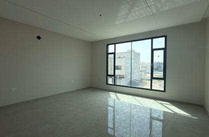 Villa - 4 Bedrooms - 6 Bathrooms for sale in Dumistan - Northern Governorate