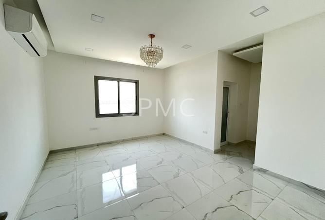 53461288 - صورة العقار 3