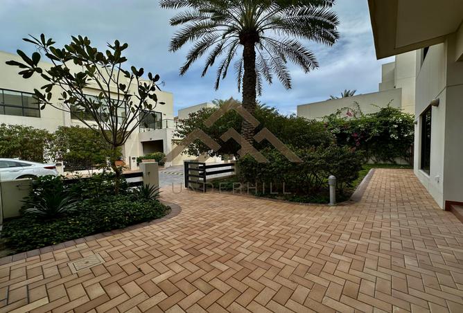 52805161 - صورة العقار 2