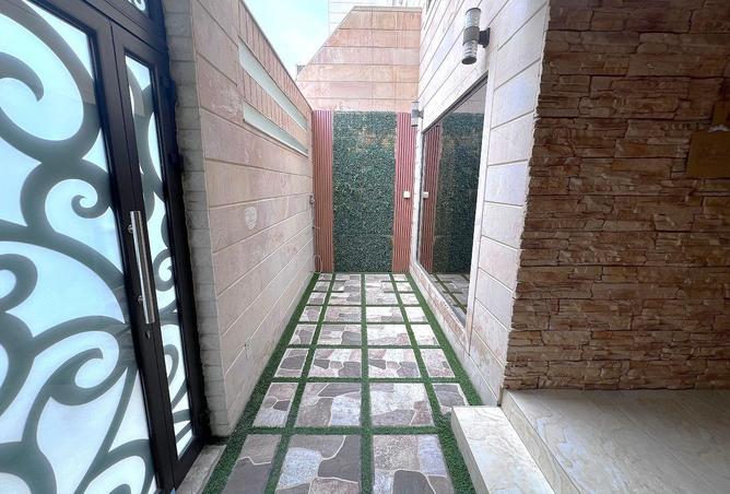 52489416 - صورة العقار 2