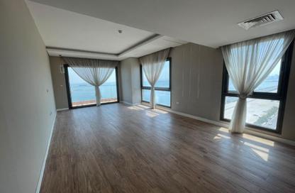 Apartment - 3 Bedrooms - 3 Bathrooms for rent in Hidd - Muharraq Governorate Apartment - 3 Bedrooms - 3 Bathrooms for rent in Hidd - Muharraq Governorate
