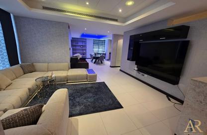 Villa - 3 - 4 for rent in Reef Island - Capital Governorate
