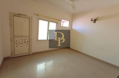 Apartment - 2 Bedrooms - 2 Bathrooms for rent in Manama Downtown - Manama - Capital Governorate