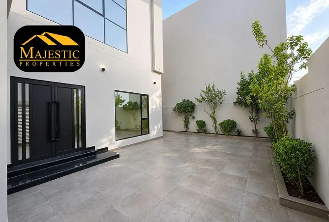 57995618 - Property Image 2