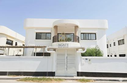 Office Space - Studio - 3 Bathrooms for rent in Mahooz - Manama - Capital Governorate