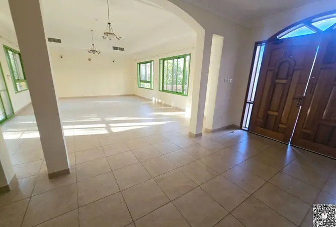 55892268 - Property Image 2