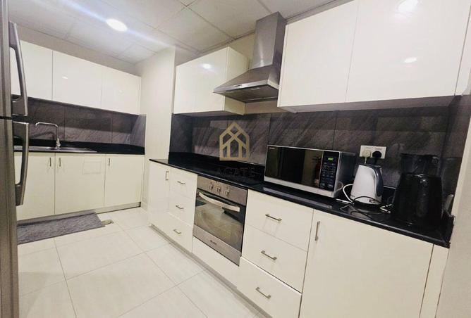 996349 - Property Image 2