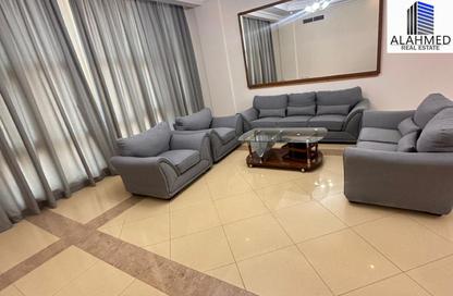 Apartment - 3 Bedrooms - 3 Bathrooms for rent in Al Juffair - Capital Governorate