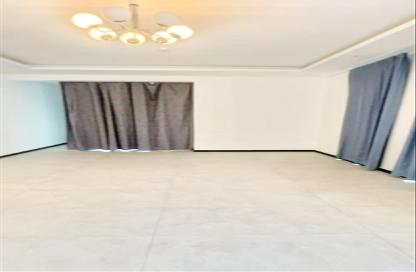 Apartment - 2 Bedrooms - 2 Bathrooms for rent in Galali - Muharraq Governorate
