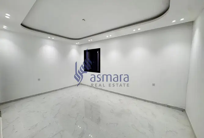 57905607 - Property Image 3