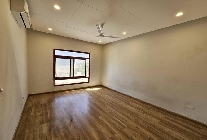 52435561 - Property Image 2