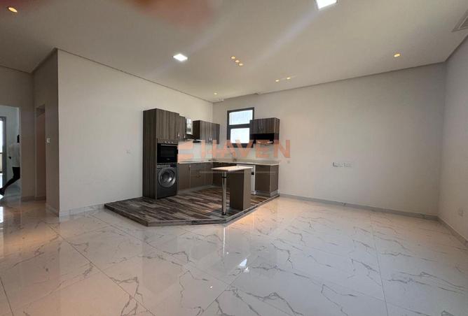 55950729 - Property Image 2