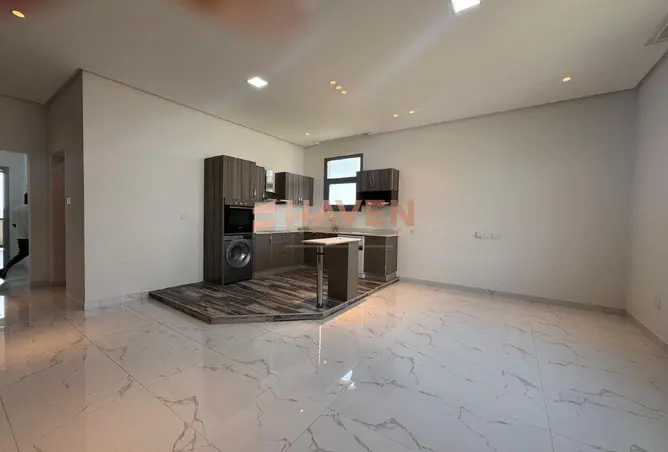 55950729 - Property Image 2