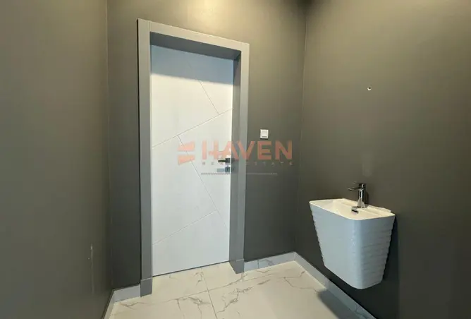 55950729 - Property Image 3