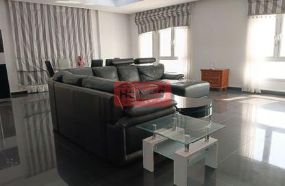Apartment - 3 Bedrooms - 3 Bathrooms for rent in Al Juffair - Capital Governorate