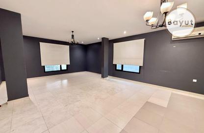Apartment - 2 Bedrooms - 2 Bathrooms for rent in Tubli - Central Governorate