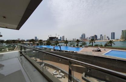 Apartment - 2 Bedrooms - 3 Bathrooms for rent in Reef Island - Capital Governorate
