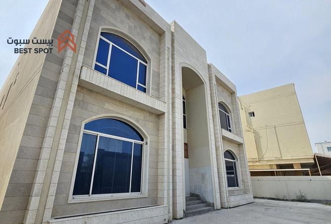 995550 - Property Image 2