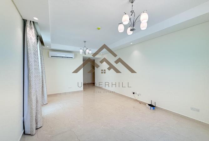 52064955 - Property Image 3