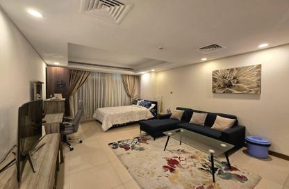 Apartment - Studio - 1 Bathroom for rent in Busaiteen - Muharraq Governorate