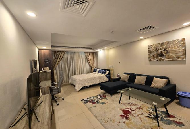 998856 - Property Image 2