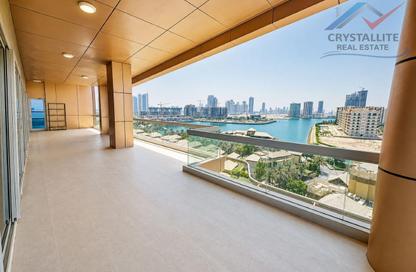 Apartment - 4 Bedrooms - 6 Bathrooms for rent in Reef Island - Capital Governorate