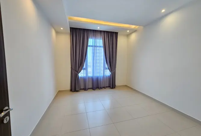 57433401 - Property Image 3