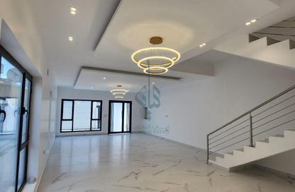 Villa - 4 Bedrooms - 5 Bathrooms for sale in Saar - Northern Governorate