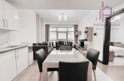 Apartment - 1 Bedroom - 2 Bathrooms for rent in Al Juffair - Capital Governorate