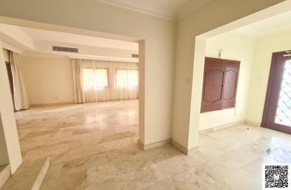 Villa - 5 - 5 for rent in Janabiya - Northern Governorate
