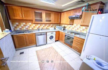 Apartment - 2 Bedrooms - 3 Bathrooms for rent in Abraj Al Lulu - Manama - Capital Governorate Apartment - 2 Bedrooms - 3 Bathrooms for rent in Abraj Al Lulu - Manama - Capital Governorate