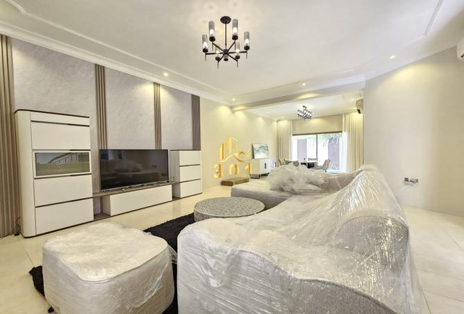 53405708 - Property Image 2