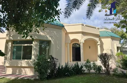 Villa - 4 Bedrooms - 5 Bathrooms for rent in Al Jasra - Northern Governorate