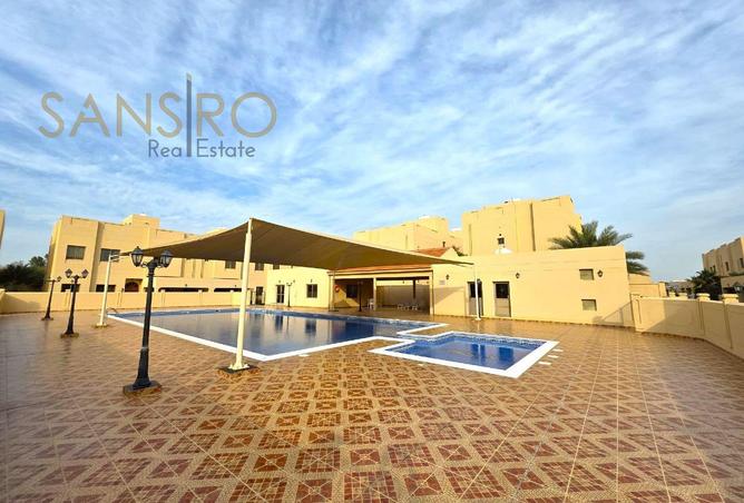 51878119 - Property Image 2