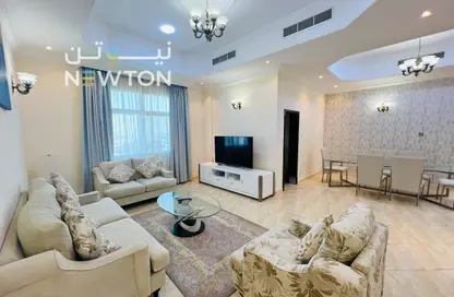 Apartment - 2 Bedrooms - 3 Bathrooms for rent in Al Juffair - Capital Governorate